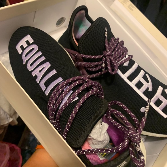 Adidas Shoes - Picture 6 of 7